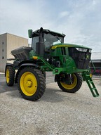 Spreader For Sale 2023 John Deere 400R 