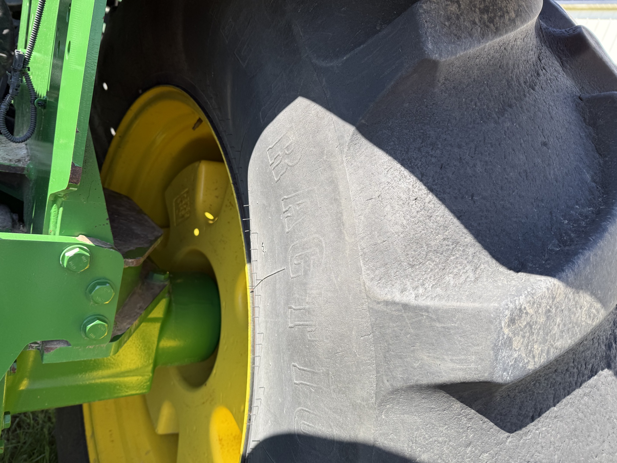 2013 John Deere 9410R Image 28