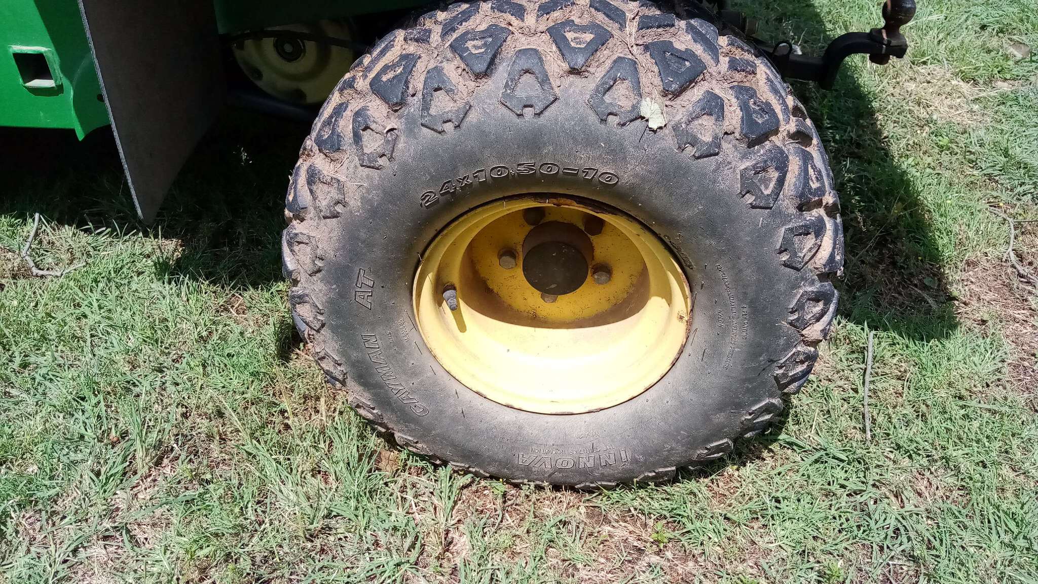 2013 John Deere TX 4X2 Image 13