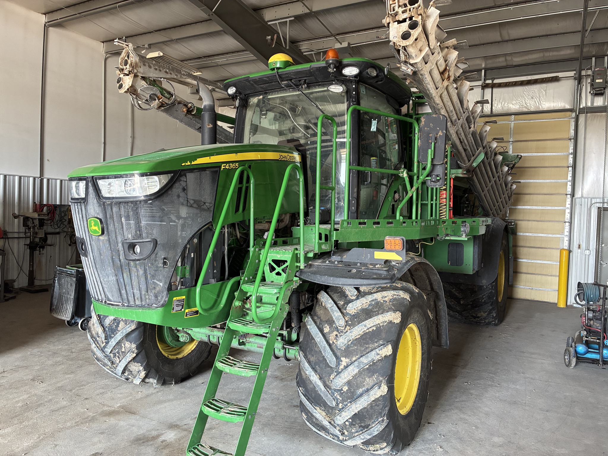 2021 John Deere F4365 Image 2