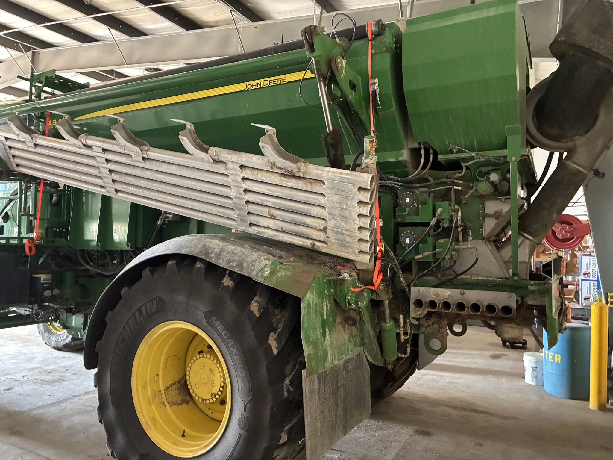 2021 John Deere F4365 Image 7