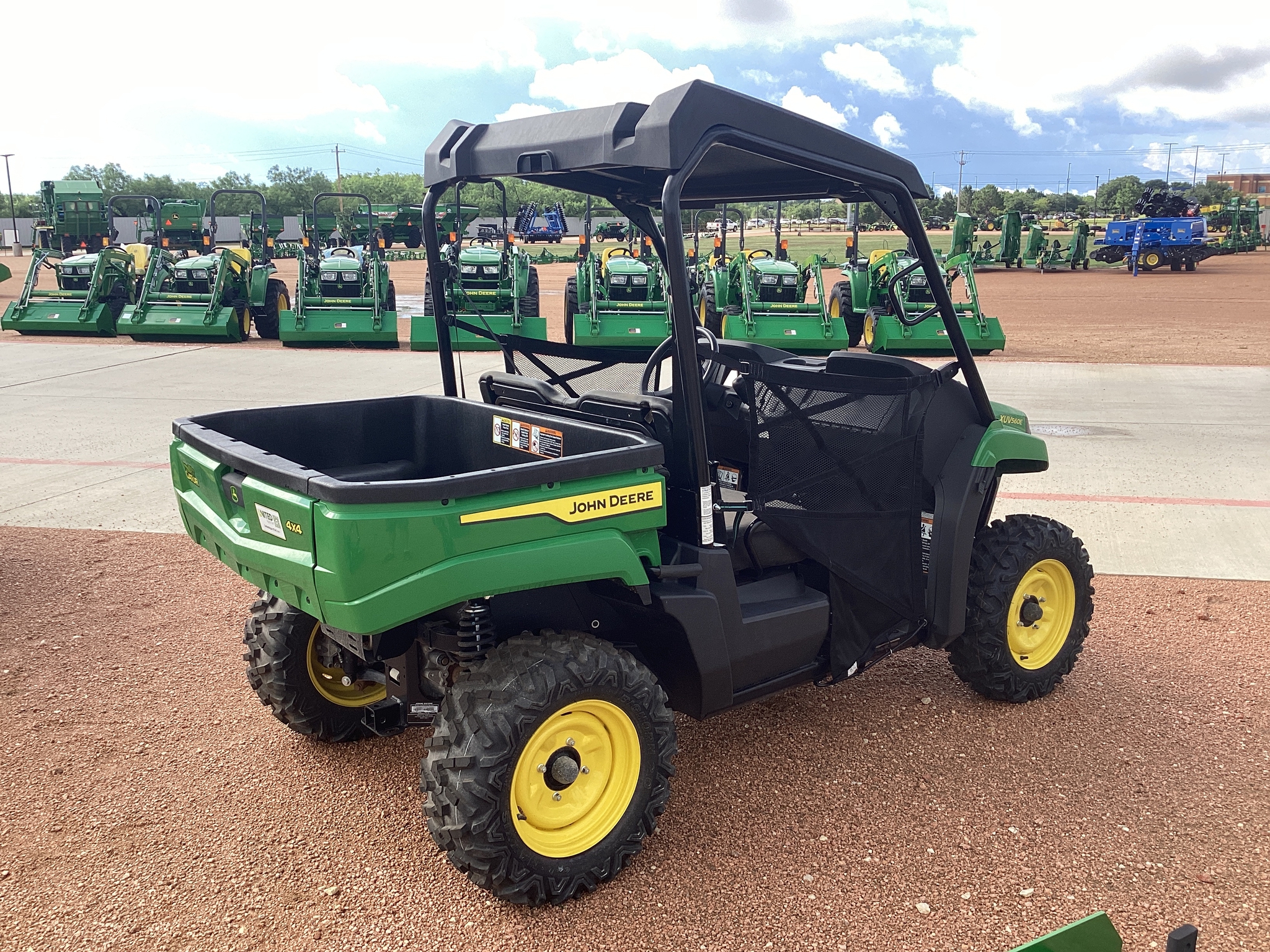2024 John Deere 560E Image 3