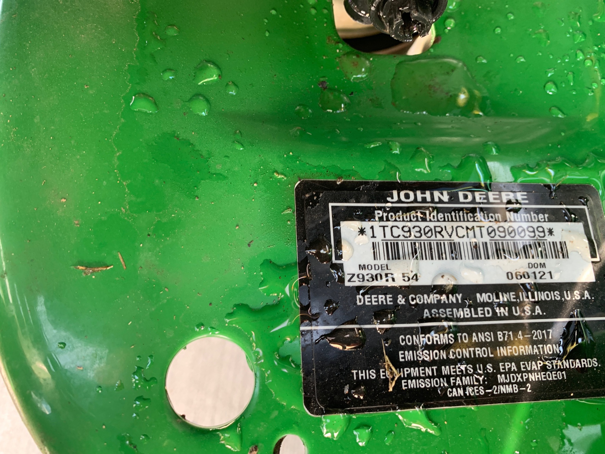  2021 John Deere Z930R at Heritage Tractor in Lamar, MO