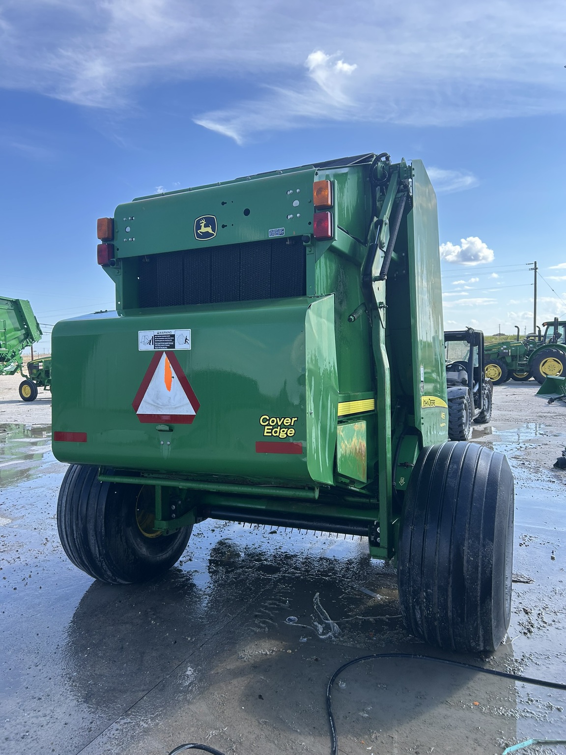 2015 John Deere 469 Image 3