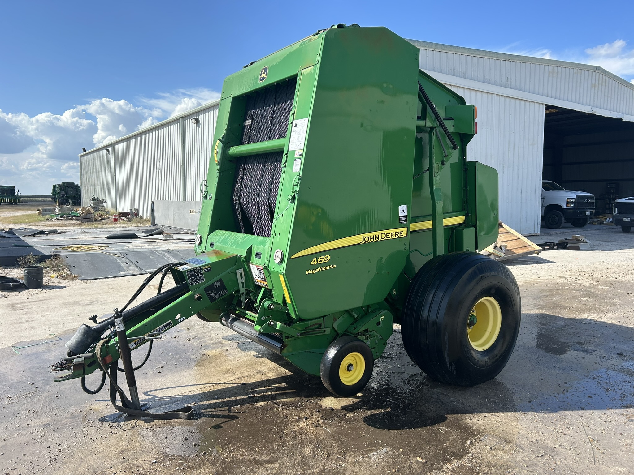 2015 John Deere 469 Image 7