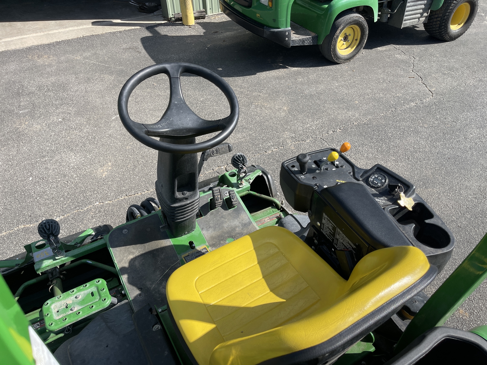 2021 John Deere 2400 Image 12