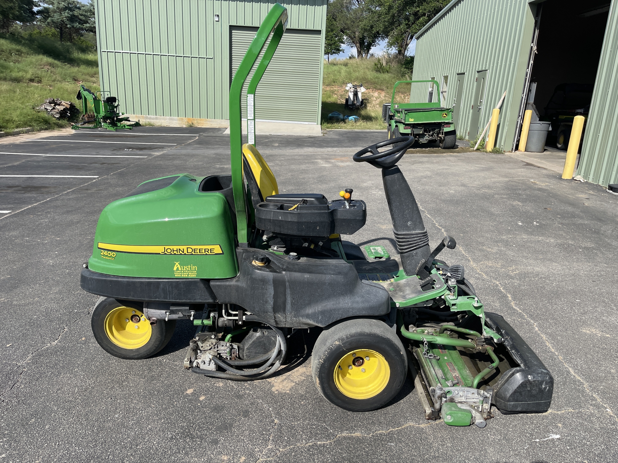 2021 John Deere 2400 Image 6