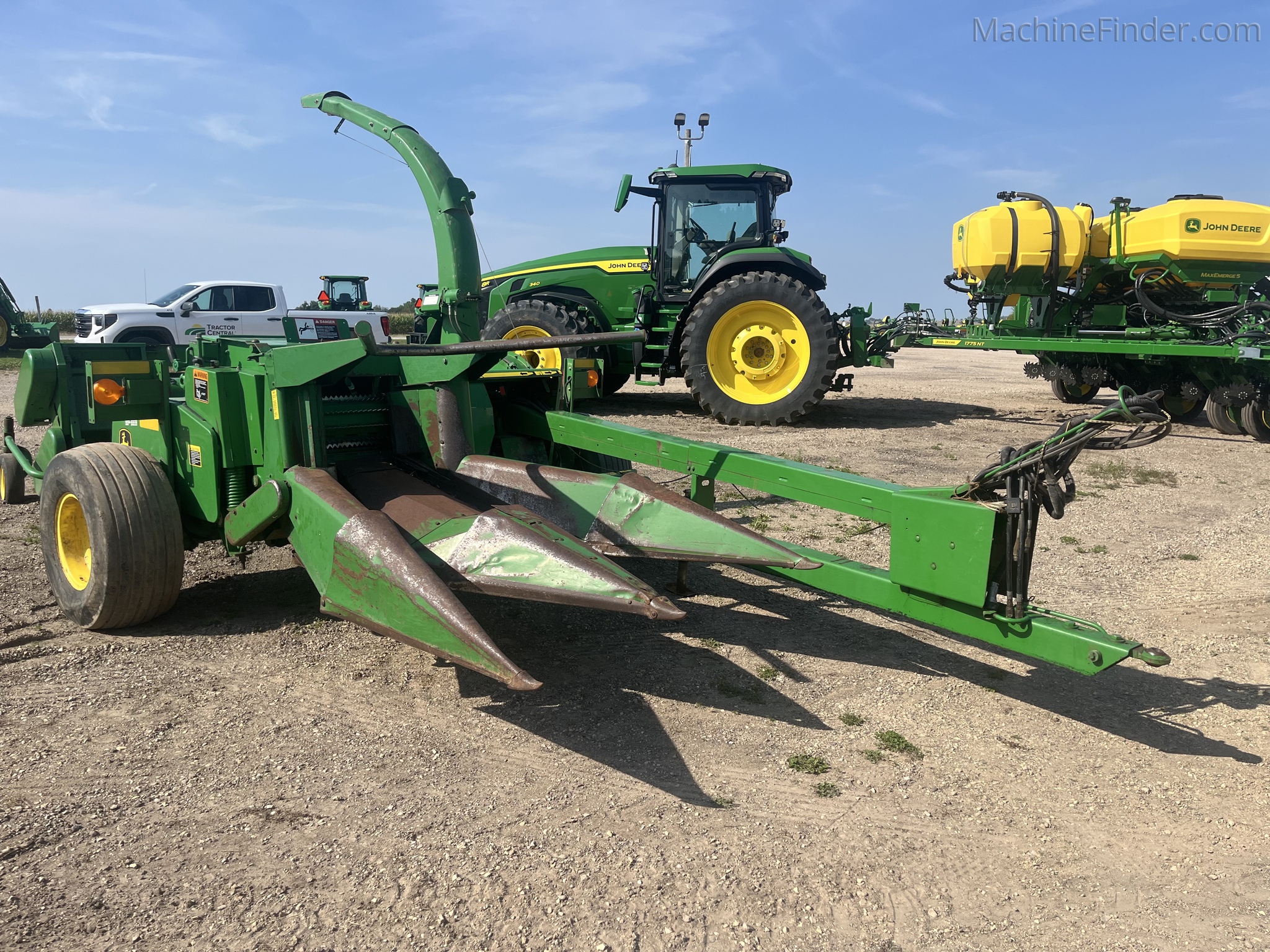 2005 John Deere 3975 | Pull-Type Forage Harvesters | MachineFinder