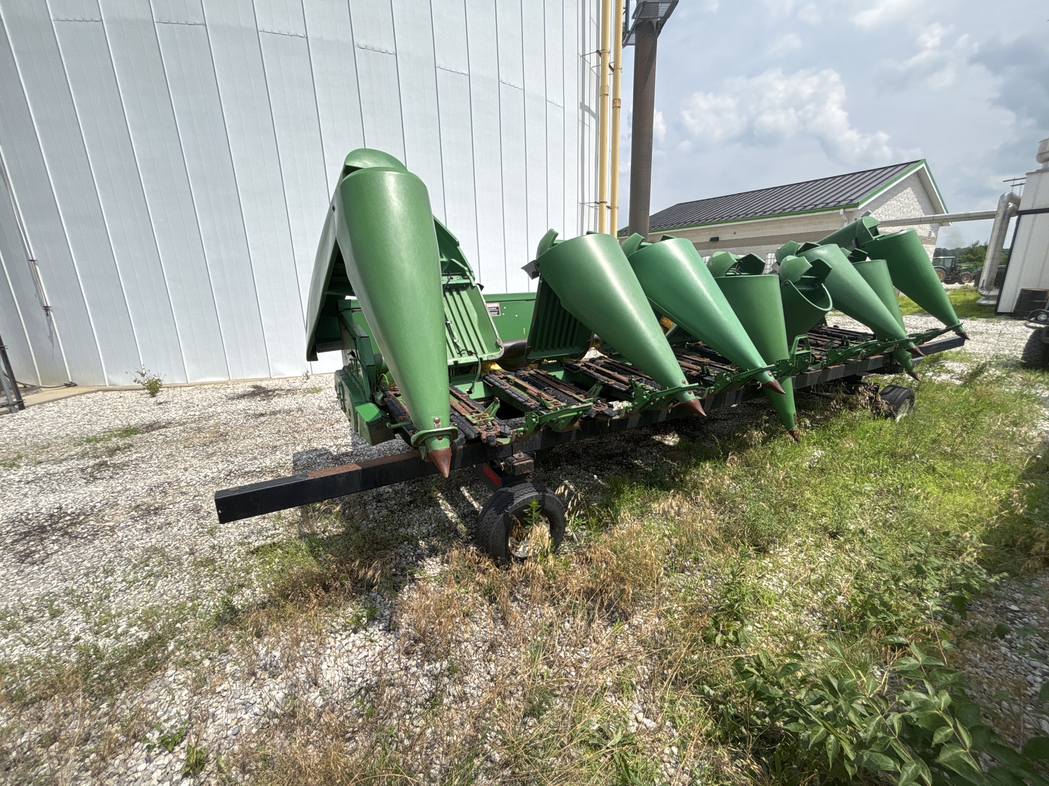 Used 2006 John Deere 893 Corn and Row Crop headers at Koenig Equipment in Anna, OH - PhotoXL1