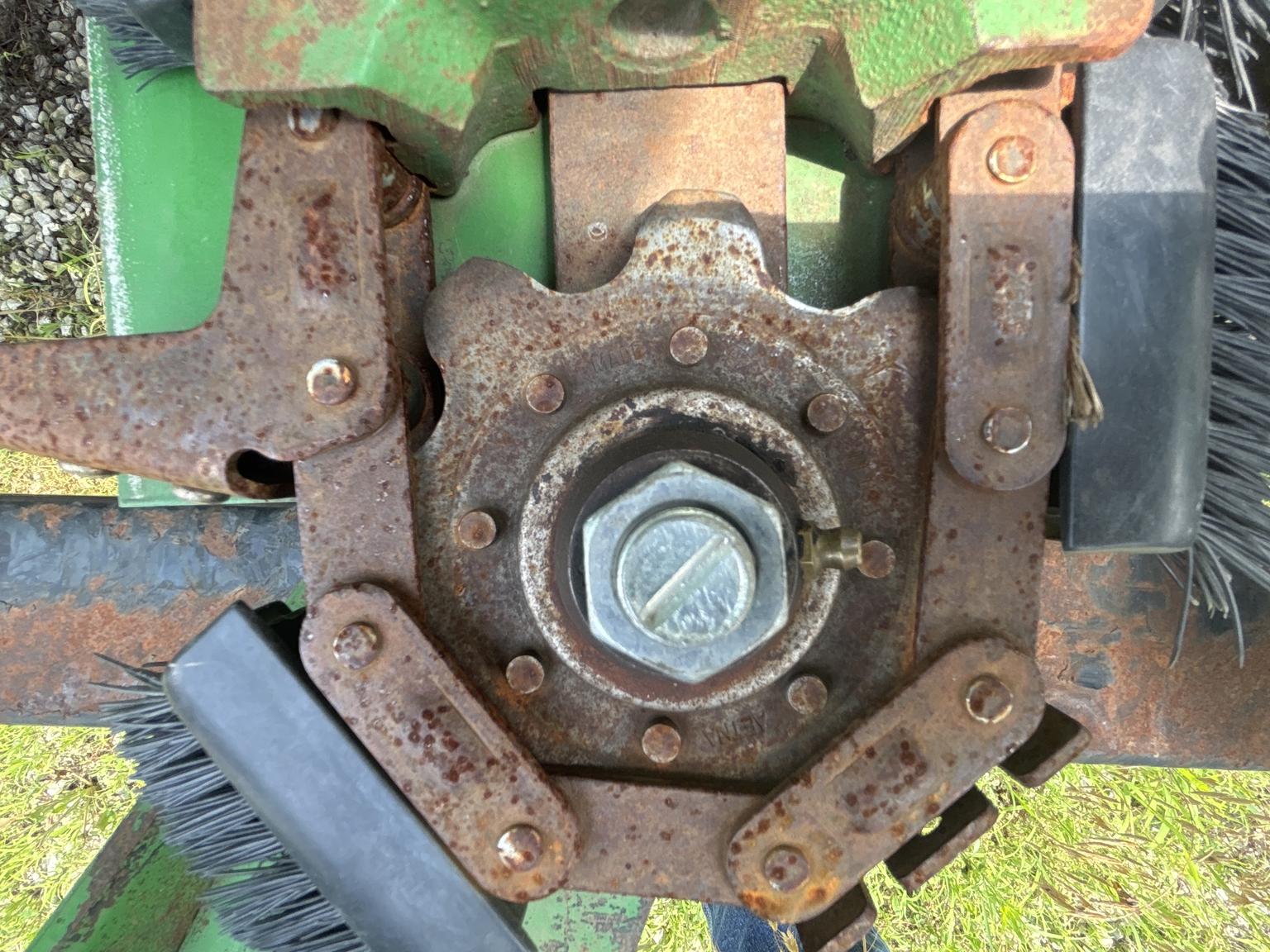 Used 2006 John Deere 893 Corn and Row Crop headers at Koenig Equipment in Anna, OH - PhotoXL11