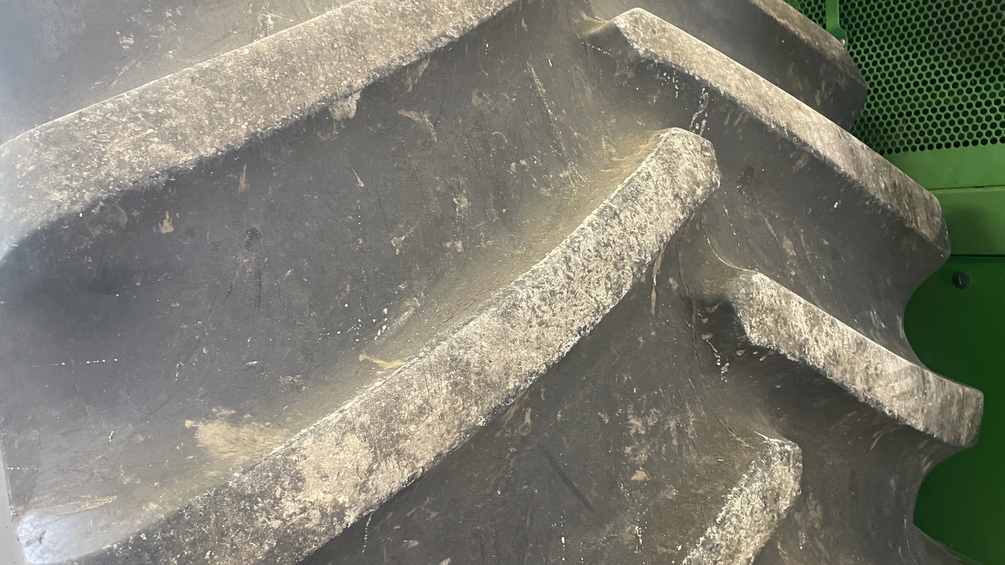 2013 John Deere S660 Image 16