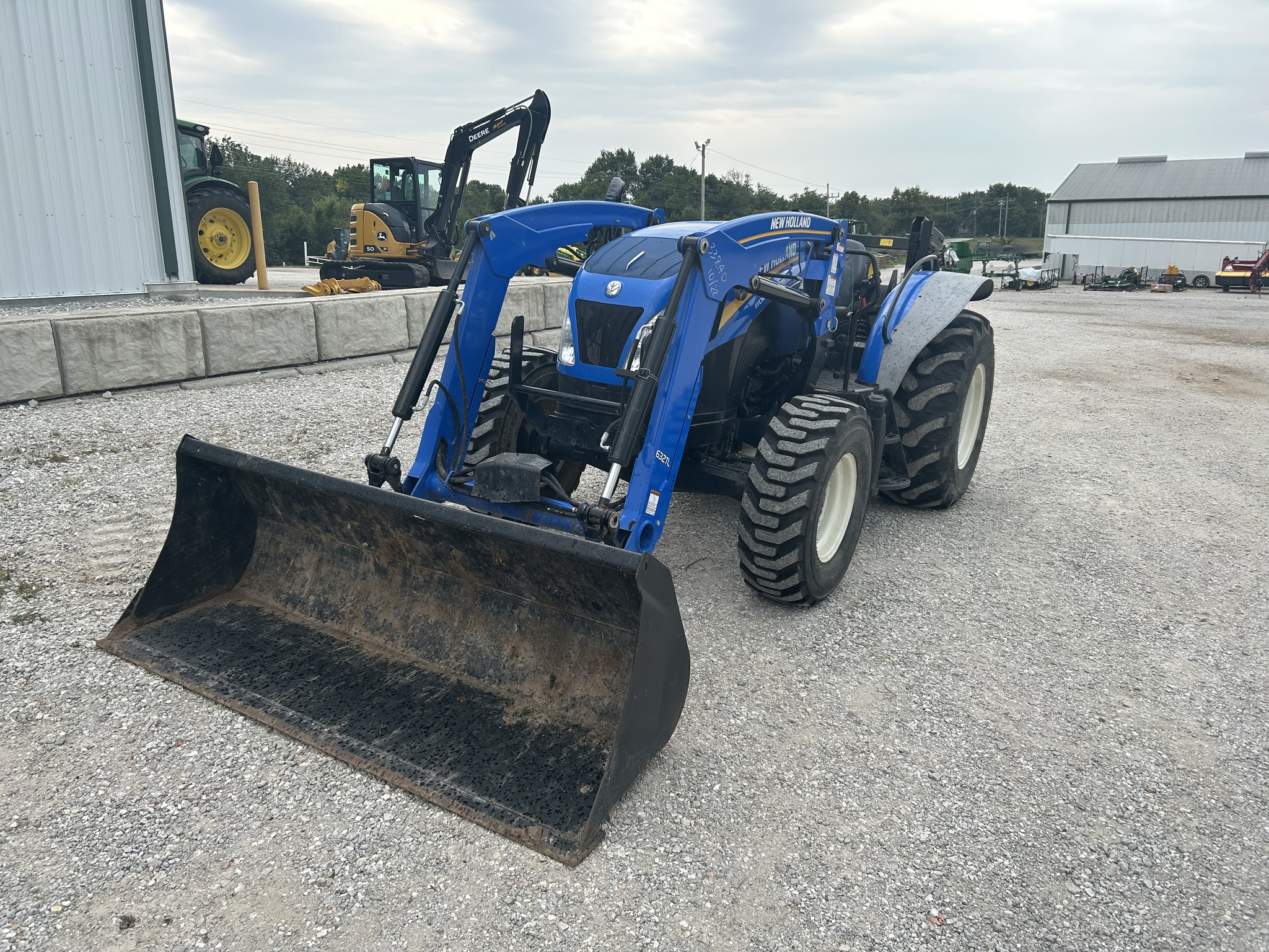  2022 New Holland Workmaster 95 at Heritage Tractor in Joplin, MO