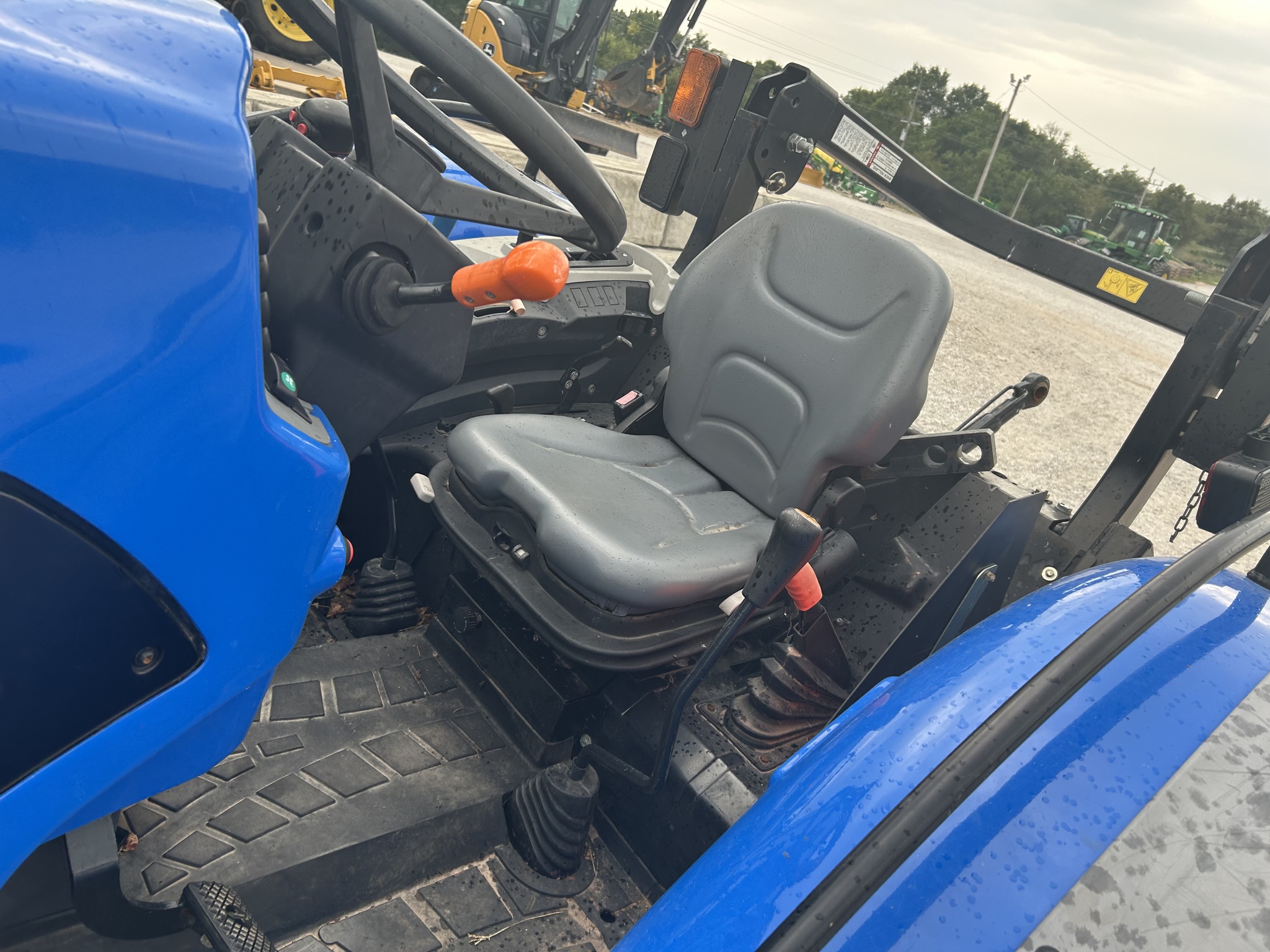  2022 New Holland Workmaster 95 at Heritage Tractor in Joplin, MO