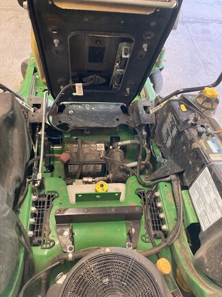 Photo of 2017 John Deere Z930R