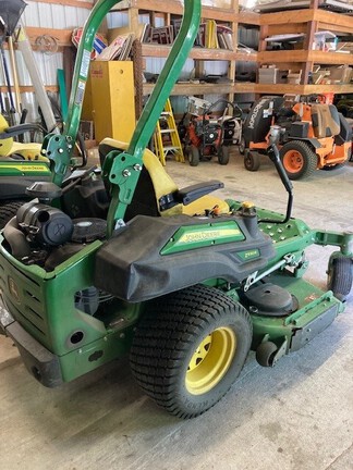 Photo of 2017 John Deere Z930R