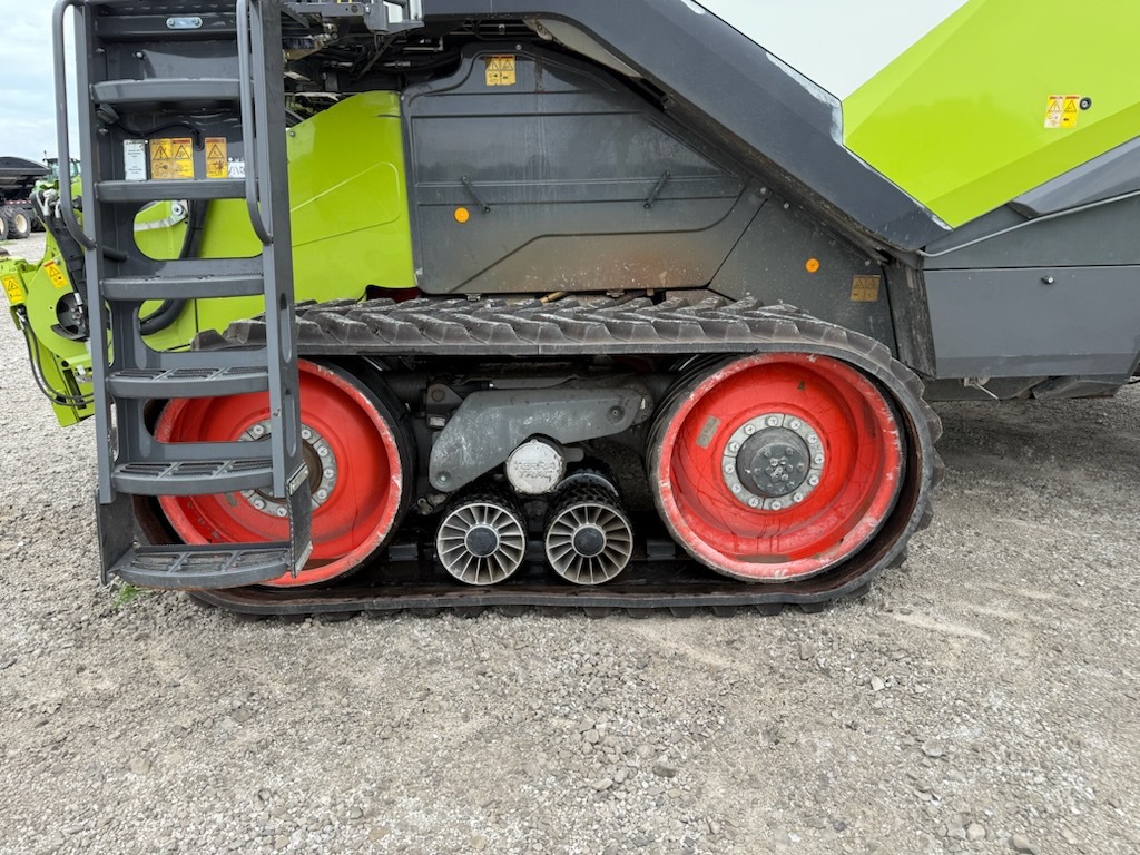 2021 Claas 8600TT Image 6
