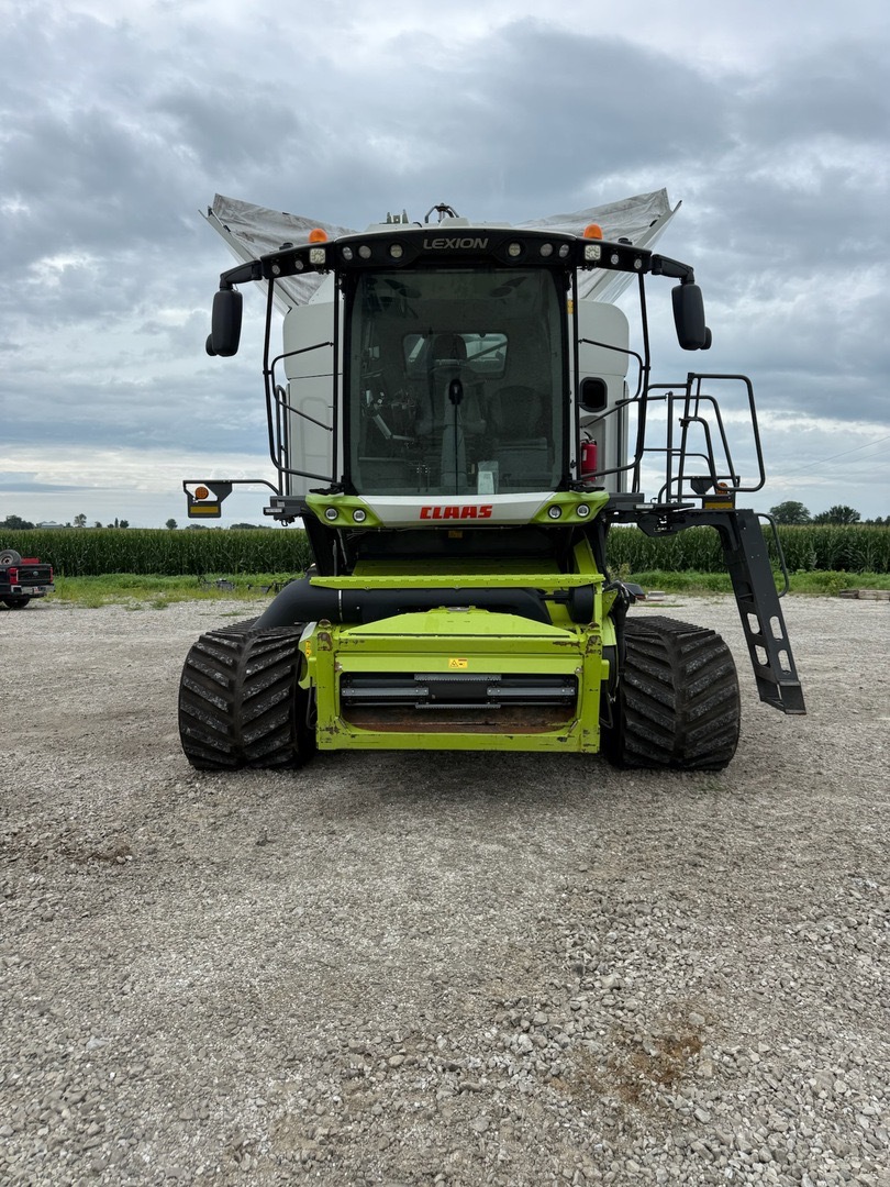 2021 Claas 8600TT Image 4