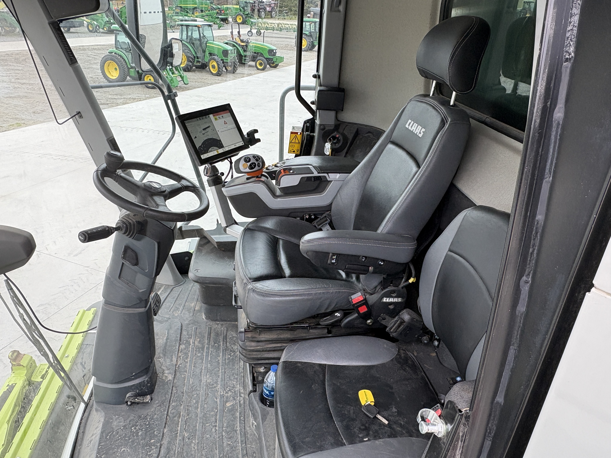 2021 Claas 8600TT Image 9