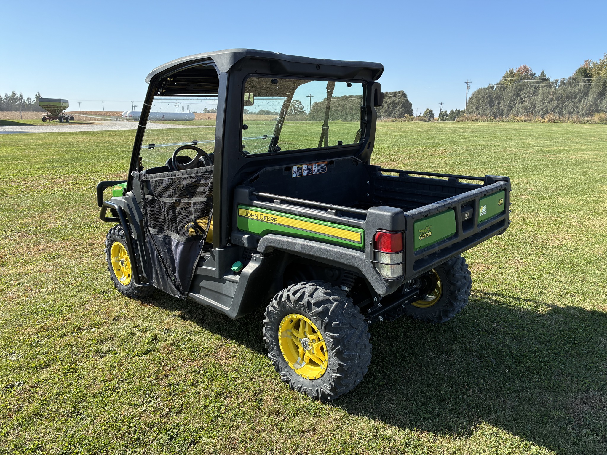 2018 John Deere XUV 865M Image 3