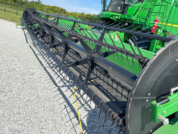 2014 John-Deere 640FD