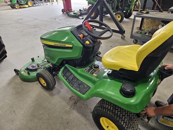 Photo of 2023 John Deere X370