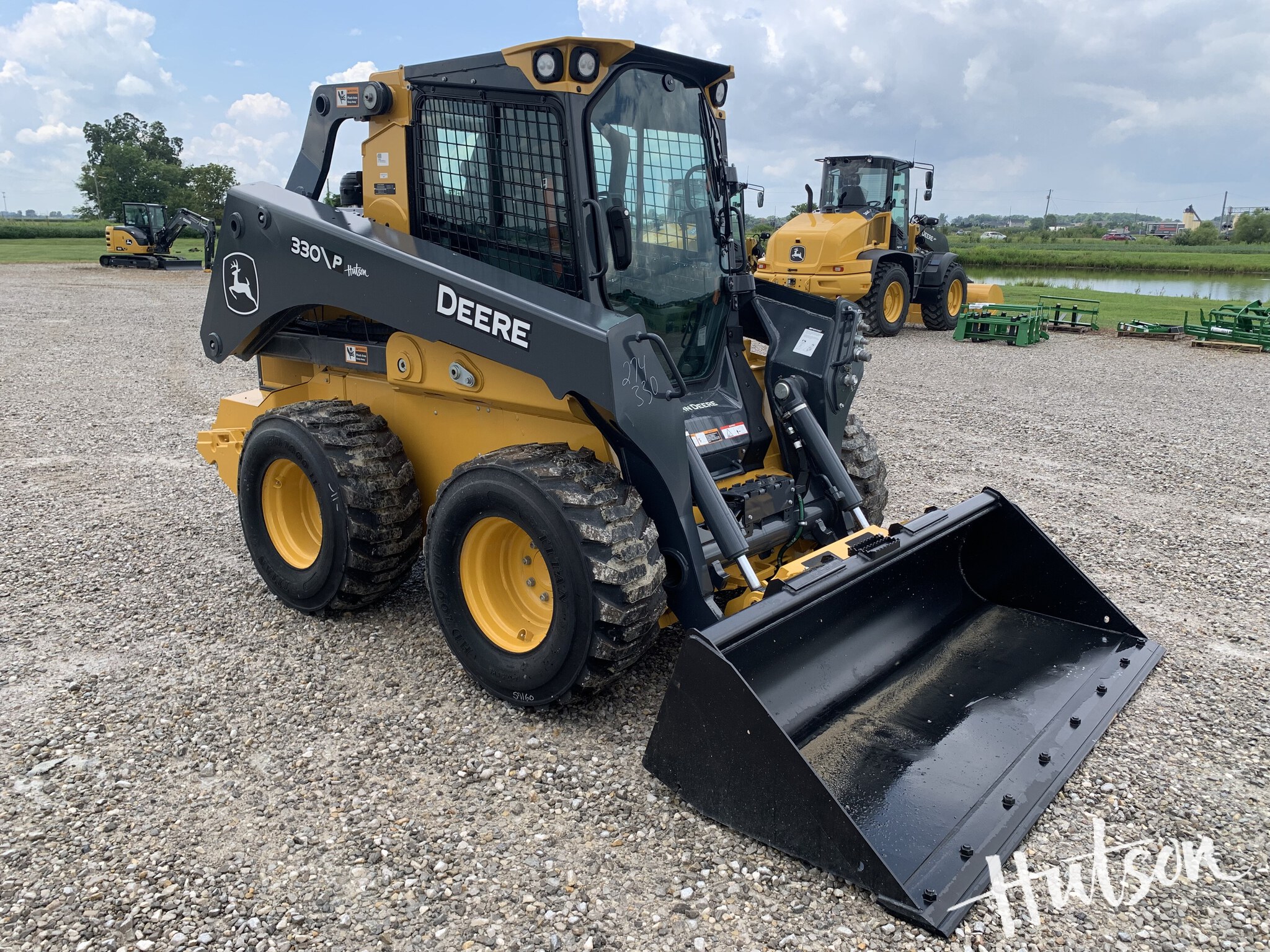 2024 John Deere 330 P