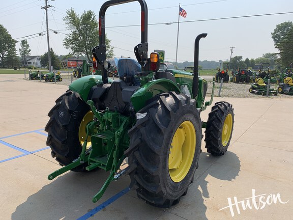 Photo of 2024 John Deere 5067E
