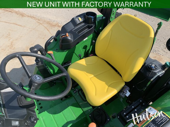 Photo of 2024 John Deere 5067E