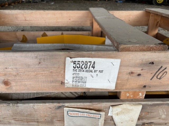 2017 Hustler 552874 DECK SHELL FASTRAK Image 1
