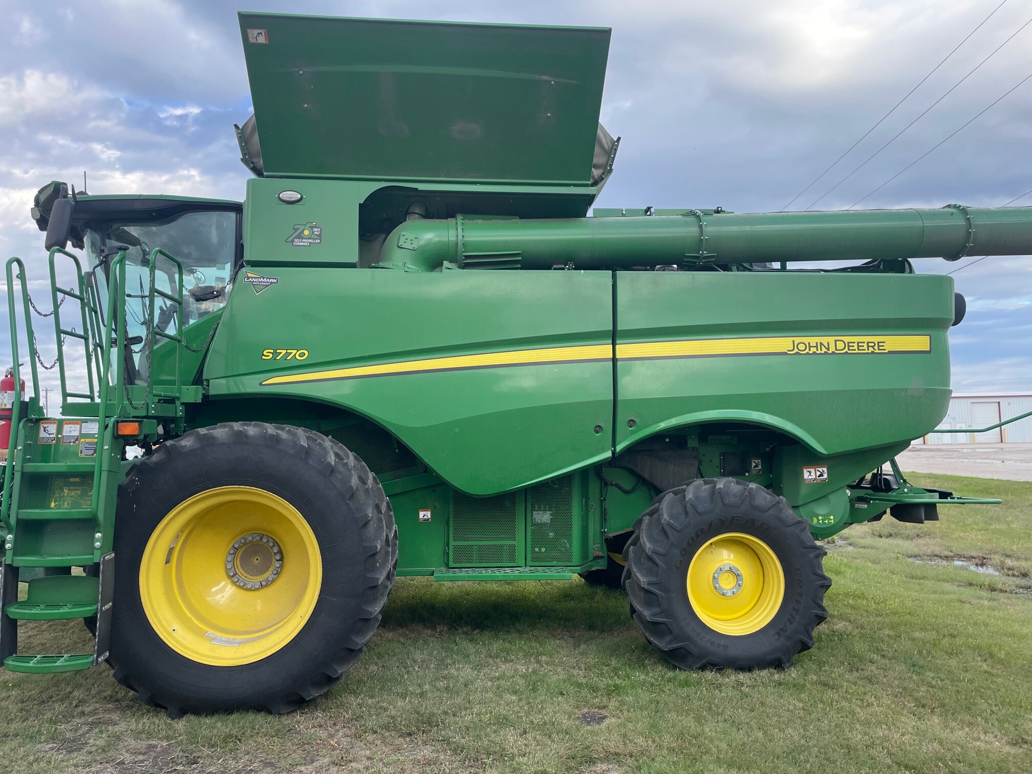 2022 John Deere S770 Image 4