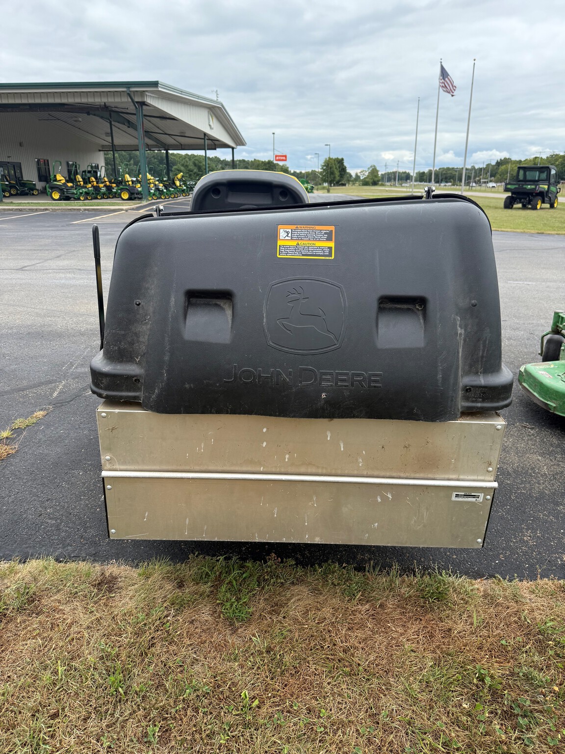 John Deere X758 Image 3