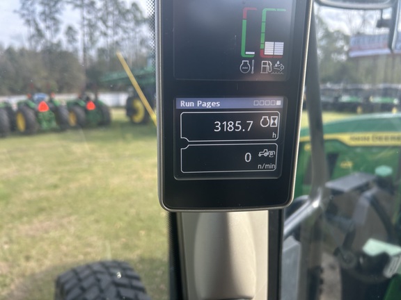 2022 John Deere 6120M Photo 6