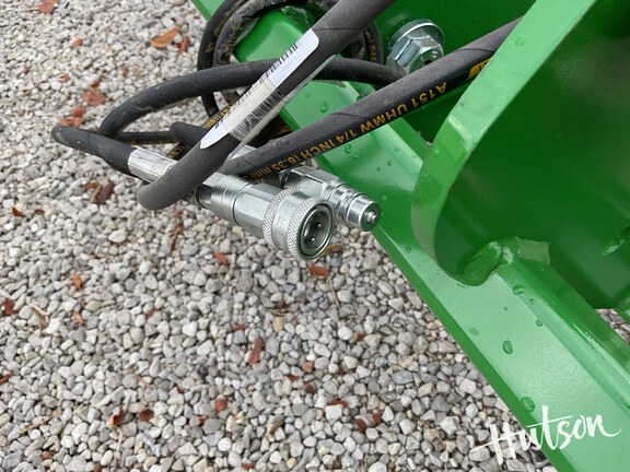 Photo of 2023 John Deere AV20E