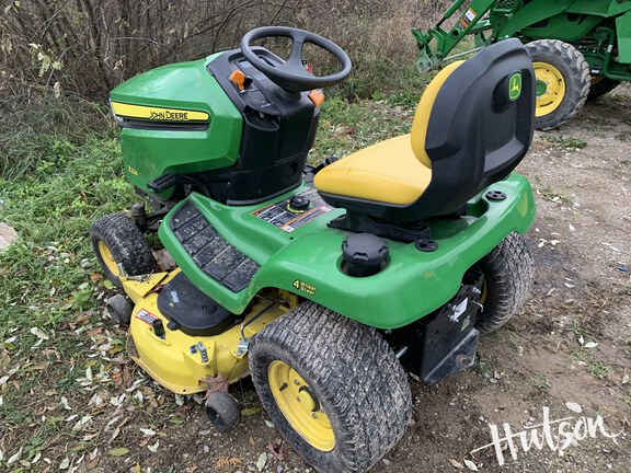Photo of 2015 John Deere X324