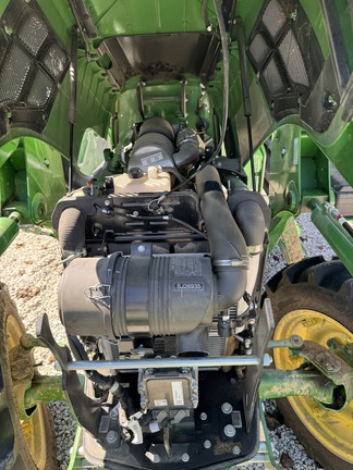 Photo of 2023 John Deere 5067E