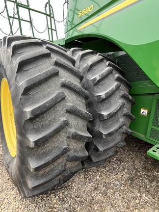 Used 2016 John Deere S680 Combines at Horizon Ag & Turf in Falher, AB - Photo8