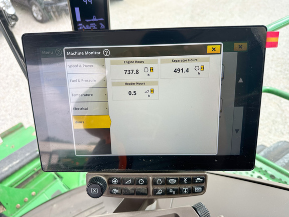 2024 John-Deere S780