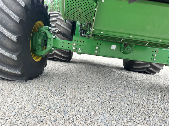 2024 John-Deere S780