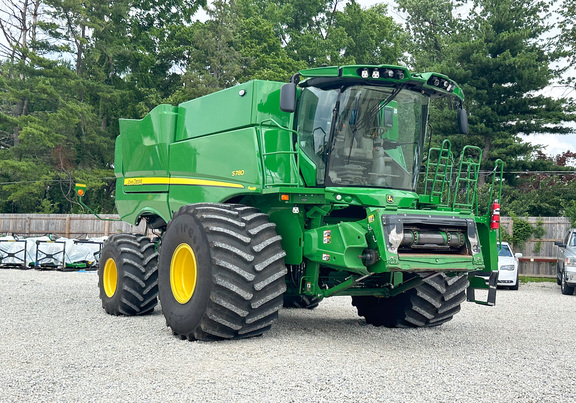 2024 John-Deere S780
