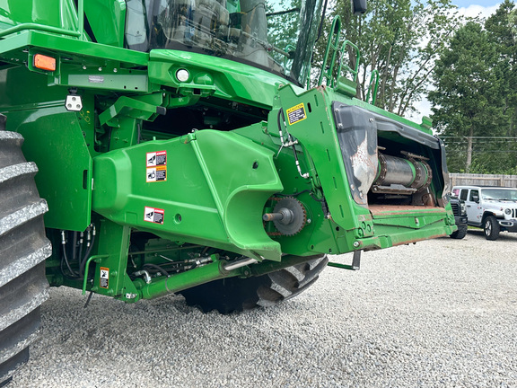 2024 John-Deere S780