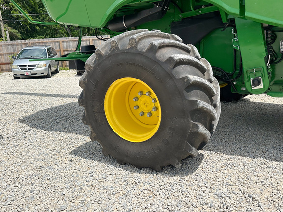 2024 John-Deere S780