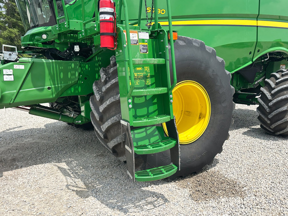 2024 John-Deere S780