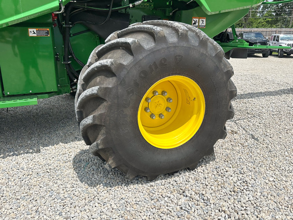 2024 John-Deere S780
