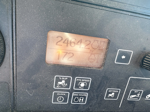 2009 John-Deere 7630