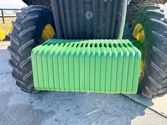 2009 John-Deere 7630