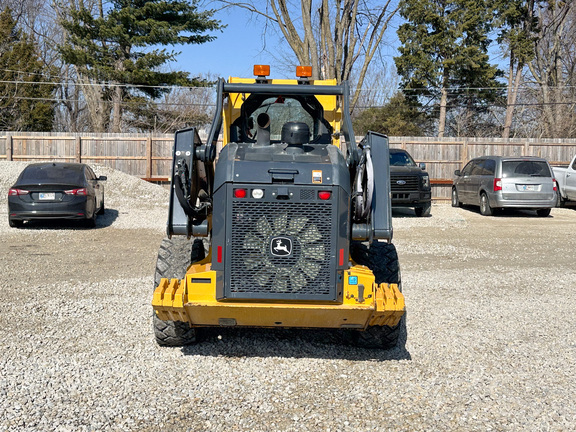 2020 John-Deere 330G