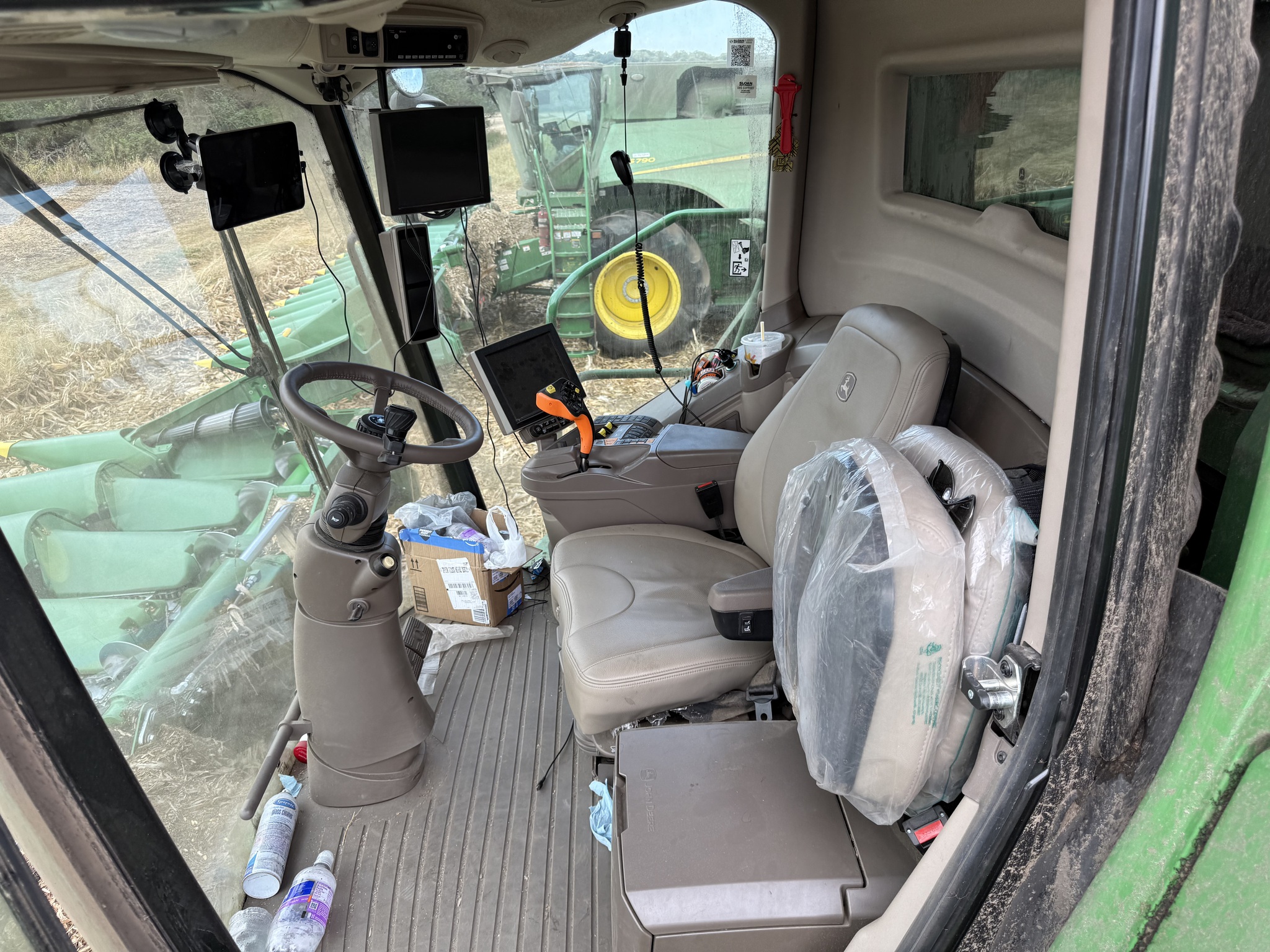  2023 John Deere S790 at Heritage Tractor in Brimfield, IL