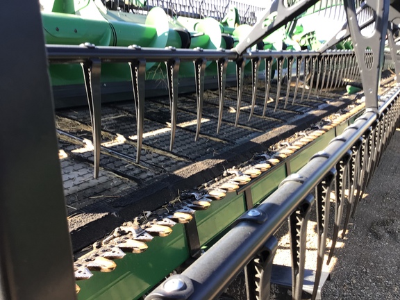 Used 2023 John Deere HD45R Combine Platforms at Horizon Ag & Turf in Lloydminster, AB - Photo33