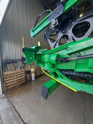Used 2023 John Deere HD45R Combine Platforms at Horizon Ag & Turf in Lloydminster, AB - Photo17