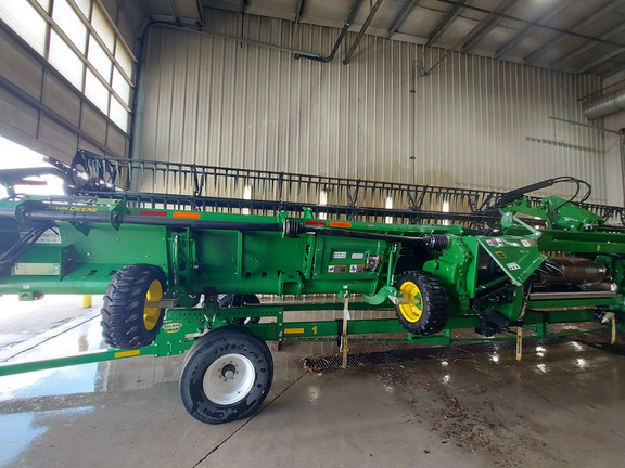 Used 2023 John Deere HD45R Combine Platforms at Horizon Ag & Turf in Lloydminster, AB - Photo20